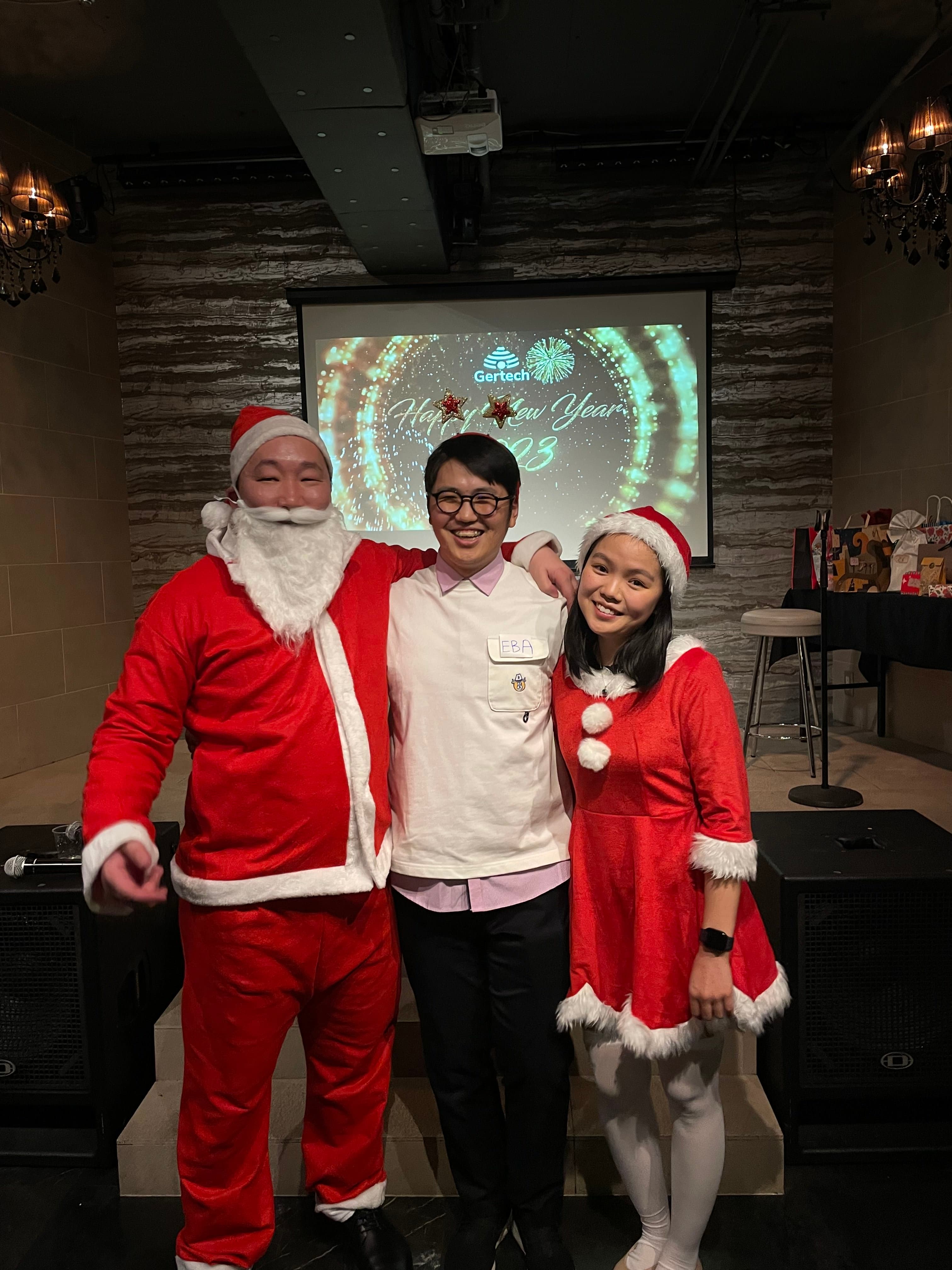 Me standing on stage at SmashingConf giving a talk about my optimism for the web